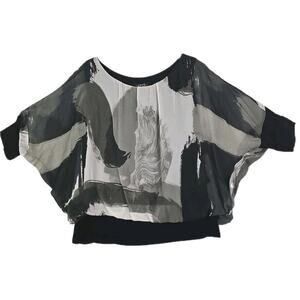 CHARLIE B Black and White Blouse